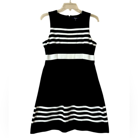 MADEWELL Dress Black with White Stripes. Front Pockets. Size Small. - Picture 1 of 3